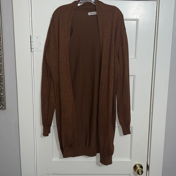 cardigan - Picture 1 of 5